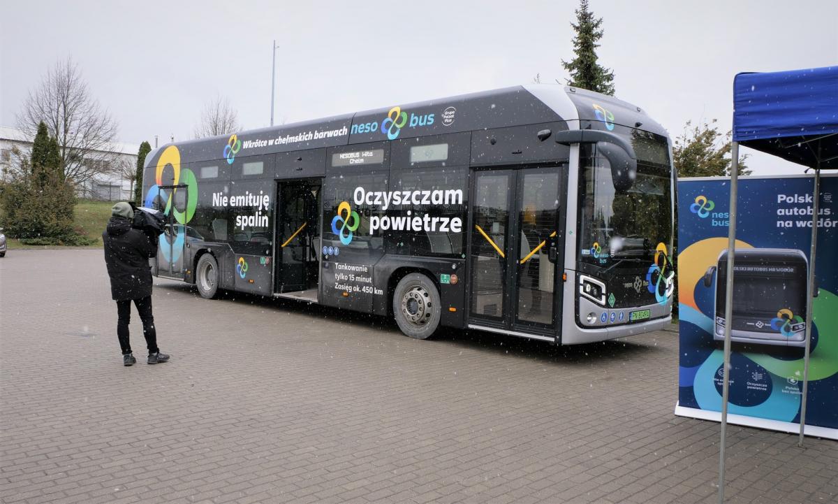 Město Chełm v Polsku kupuje autobusy s palivovými články NesoBus