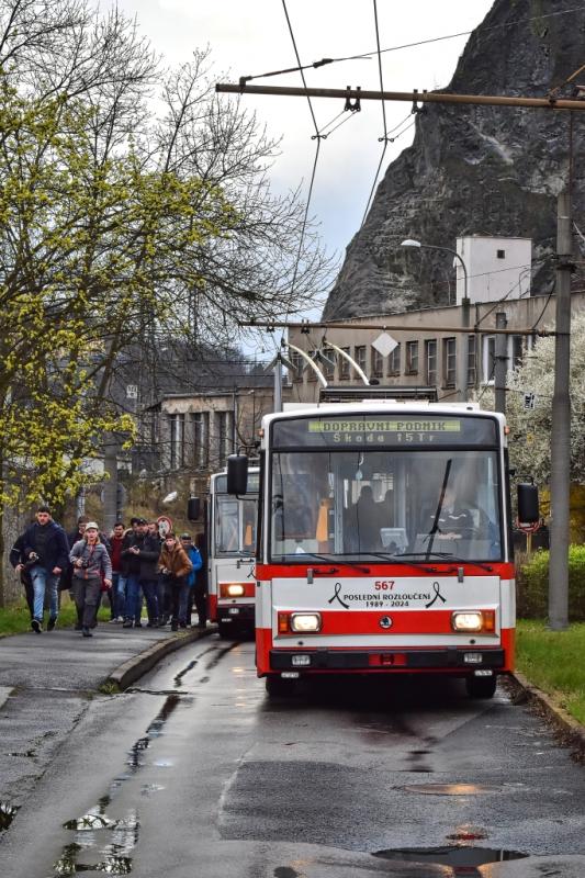 Ústí nad Labem se rozloučilo s trolejbusy Škoda 15 Tr