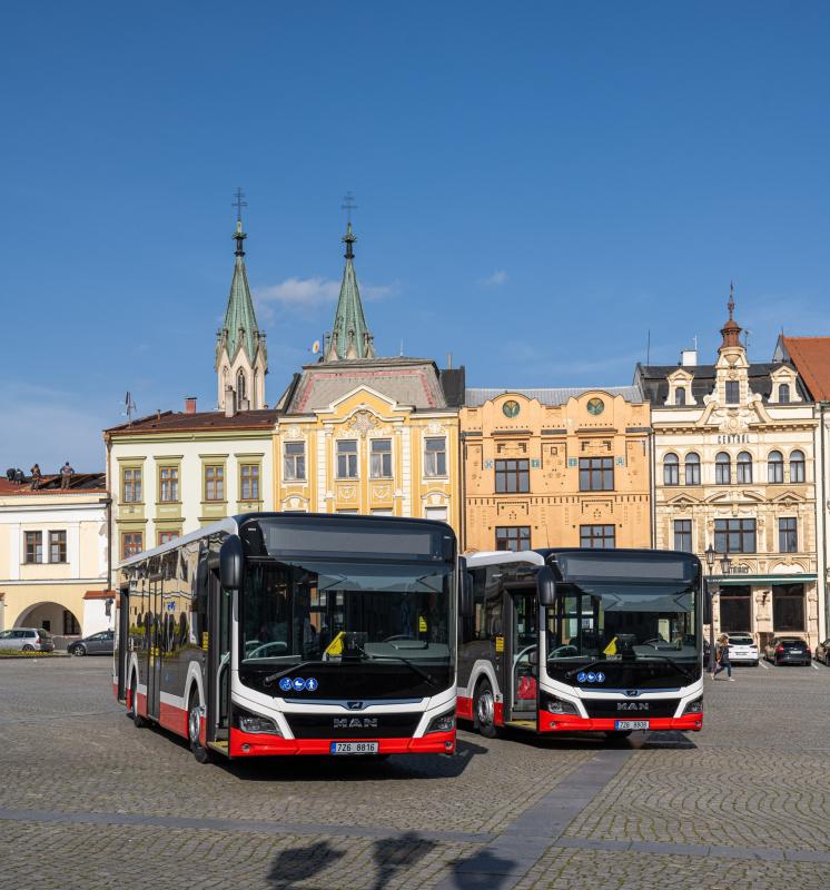 V Kroměříži po Velikonocích vyjedou nové hybridní autobusy 