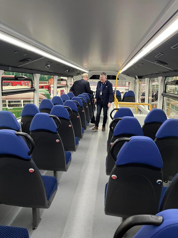 BYD představil v Londýně v premiéře elektrický double decker