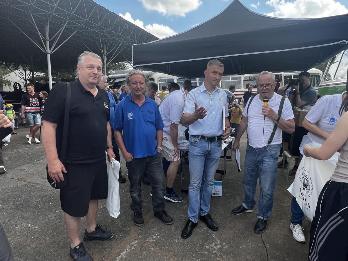 Po 25 letech RTOčka na srazu v Lešanech