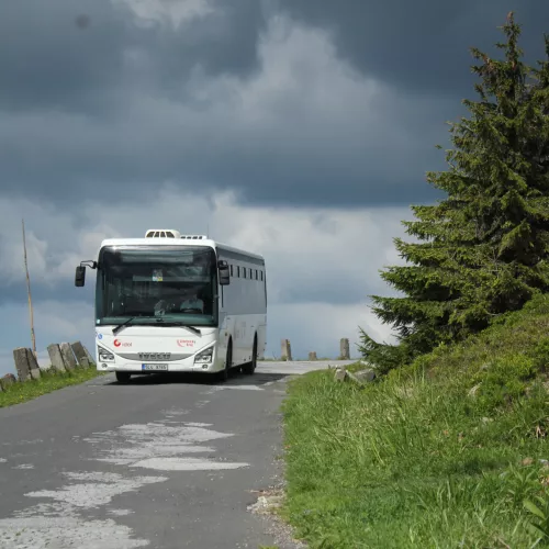 Od června se autobusem dostanete do Krkonošského národního parku