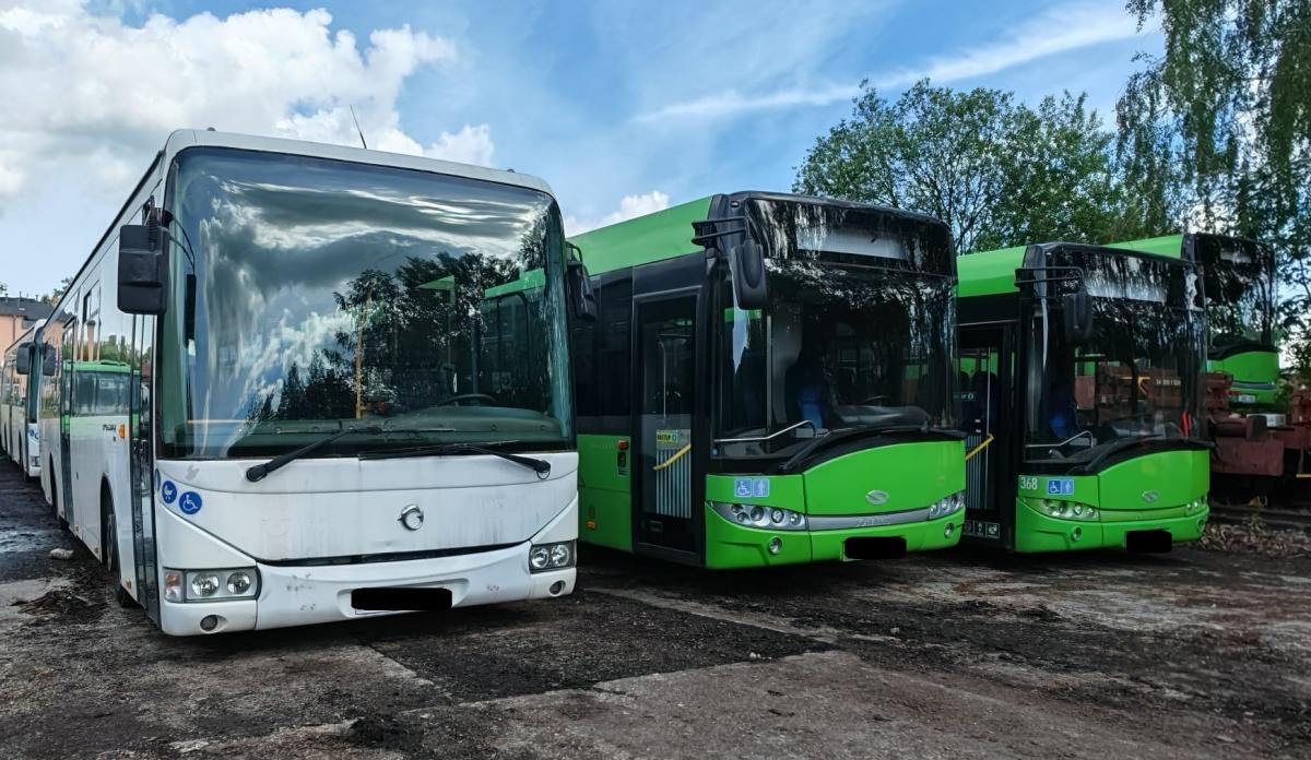 Středočeský kraj posílá na Ukrajinu dvanáct starších autobusů 