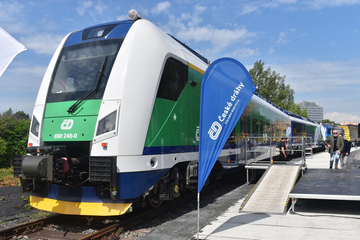 Obrazem z prvního dne Rail Business days