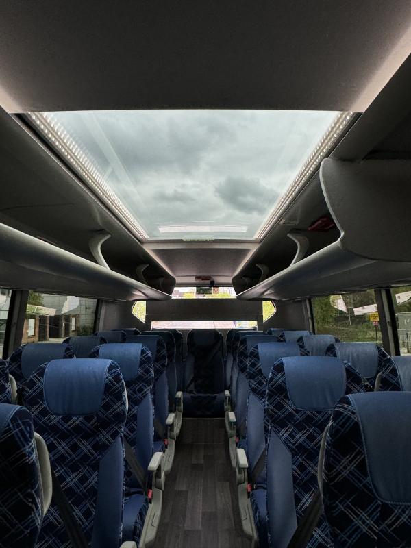 První double deckery Volvo 9700 ve Spojeném království