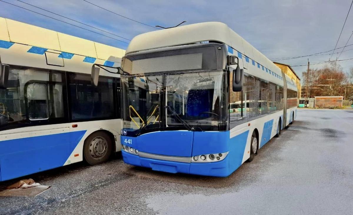 Tallinn prodal své trolejbusy, nové dodá Solaris nebo Škoda Group