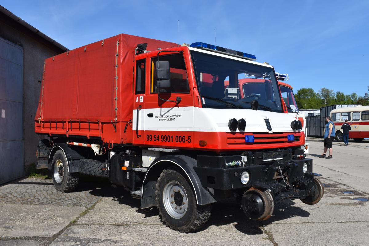 Přehlídka automobilové techniky v depozitáři Brno-Řečkovice