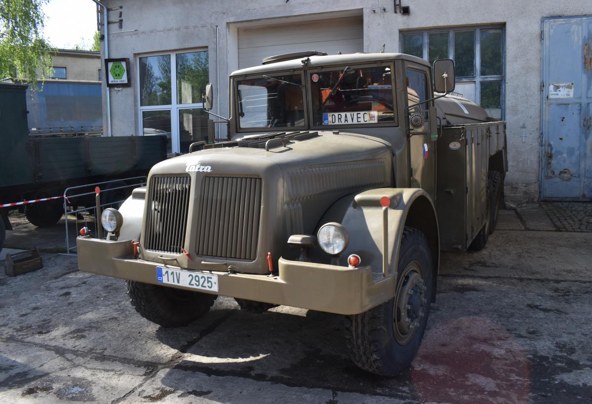 Přehlídka automobilové techniky v depozitáři Brno-Řečkovice