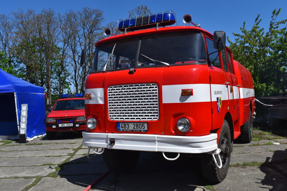 Přehlídka automobilové techniky v depozitáři Brno-Řečkovice