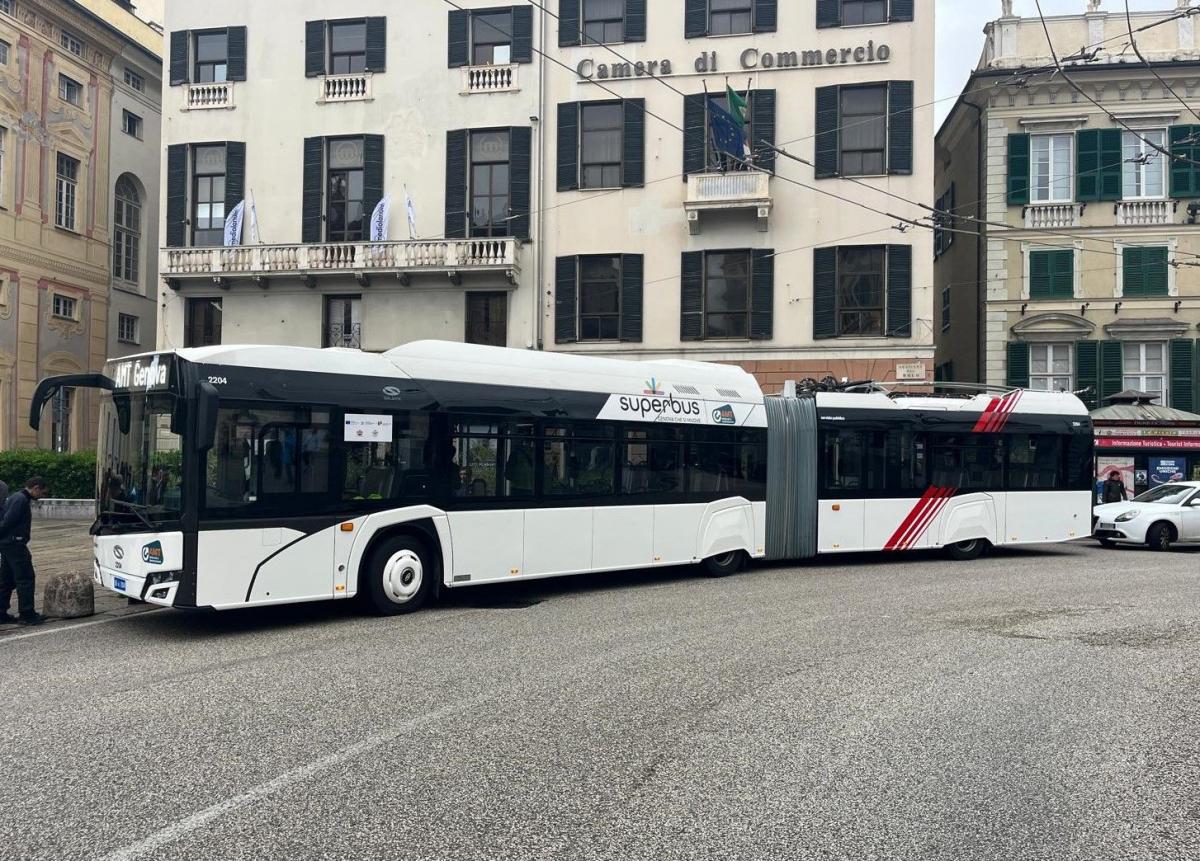 První Solaris Trollino 18 s pohonem od Škodovky jezdí v italském Janově 