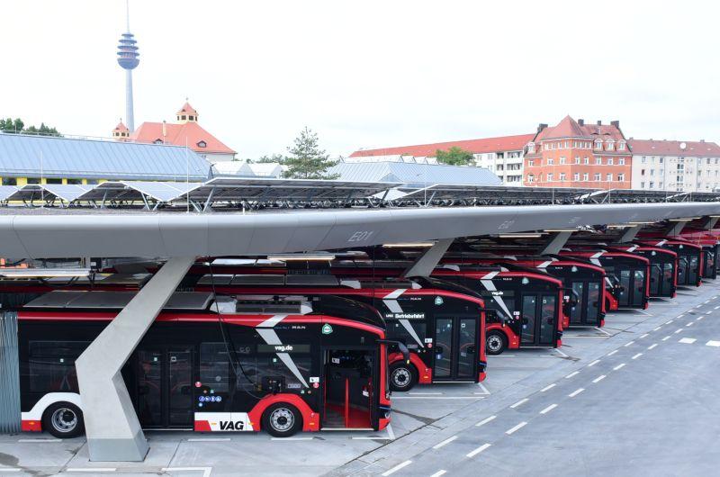 VAG Norimberk přivítal 100. eBus