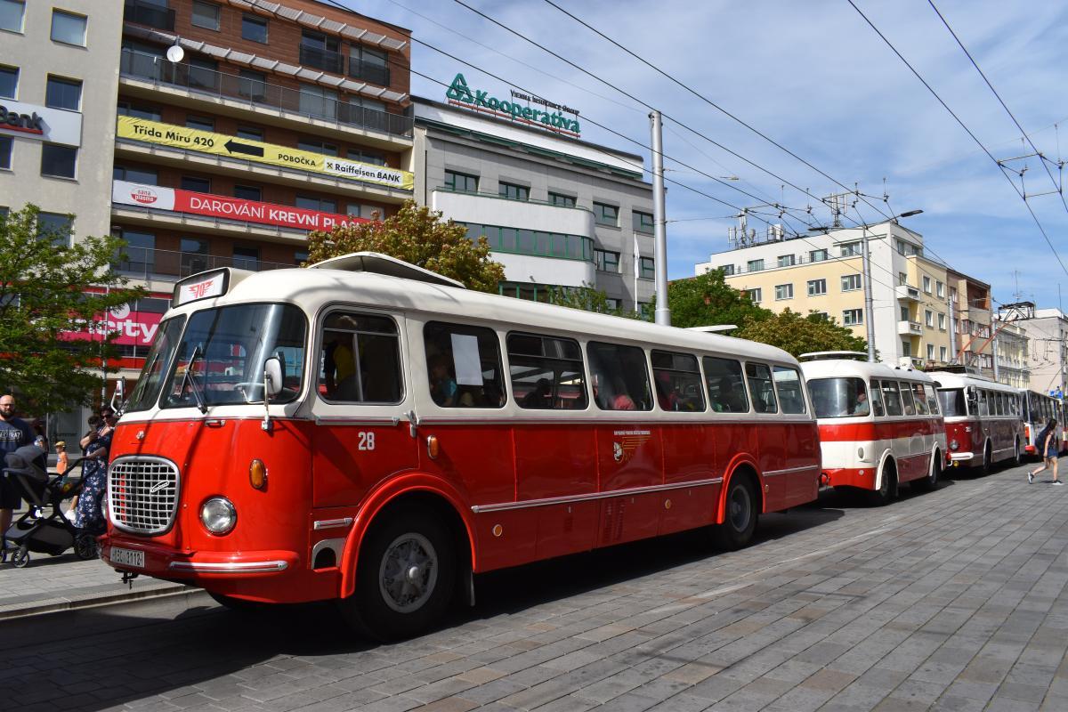 Pardubice, Praha, Rokycansko, Tábor - víkend 17. a 18. května s autobusy 