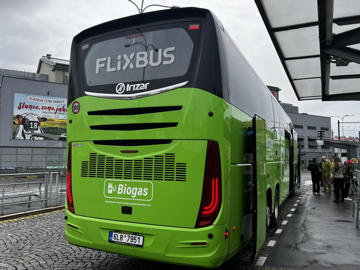 FlixBus a UMSE posílají do provozu první autobusy na LNG v Česku
