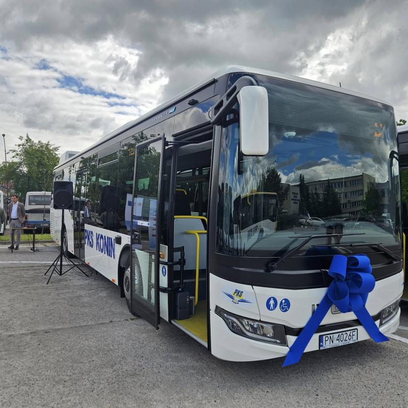 PKS Konin uvádí do provozu hybridní autobusy IVECO Crossway