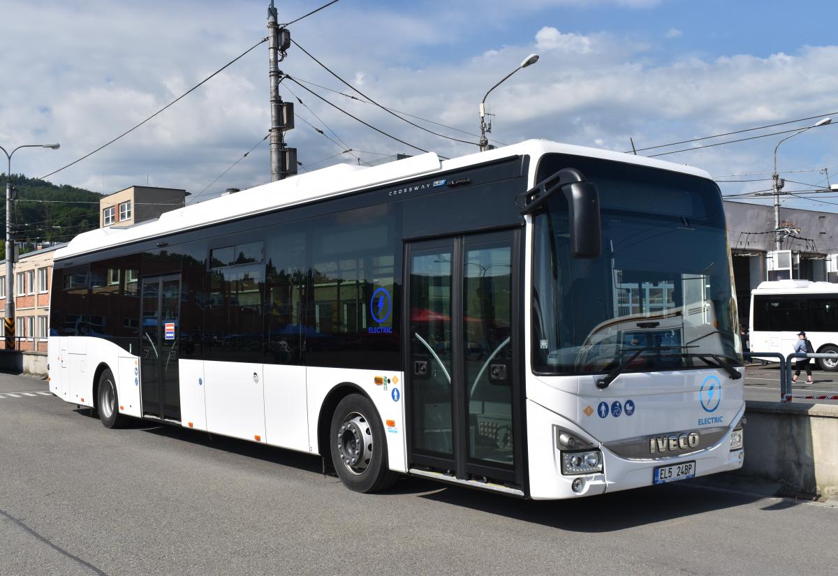 Na den otevřených dveří přišlo do vozovny DSZO téměř 7 500 návštěvníků