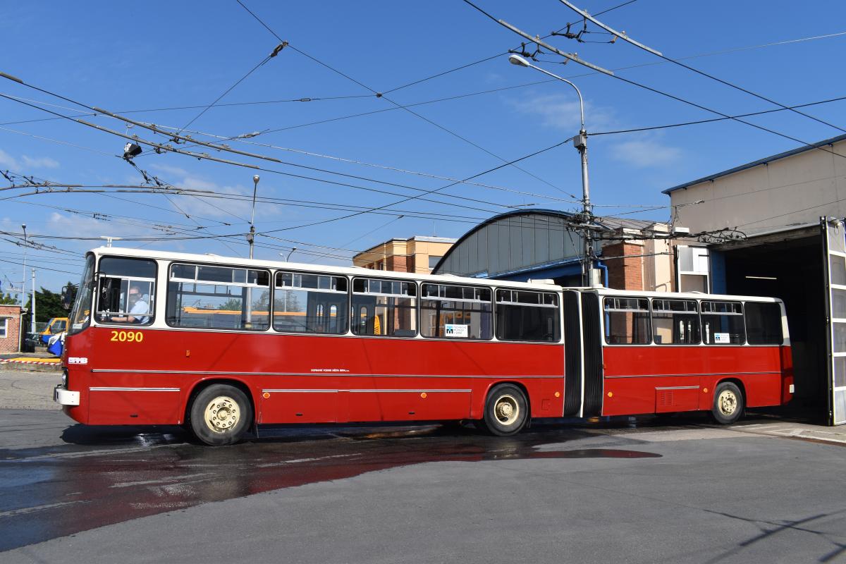 Na den otevřených dveří přišlo do vozovny DSZO téměř 7 500 návštěvníků