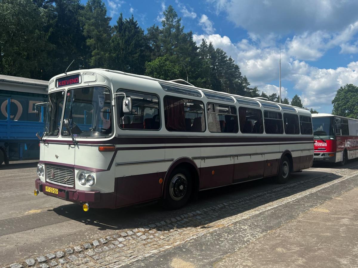 Ze srazu historických autobusů v Lešanech 2025
