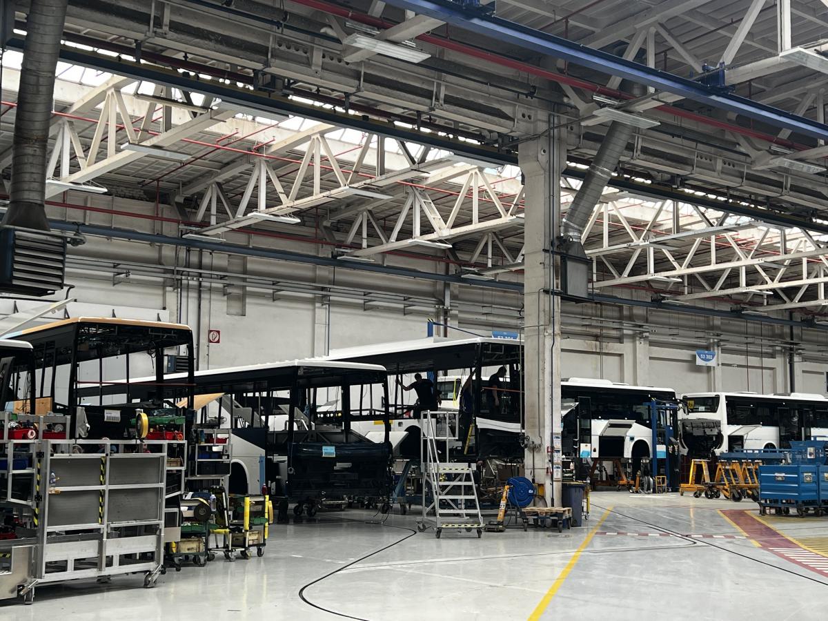 Podívejte se s námi do IVECO BUS ve Vysokém Mýtě
