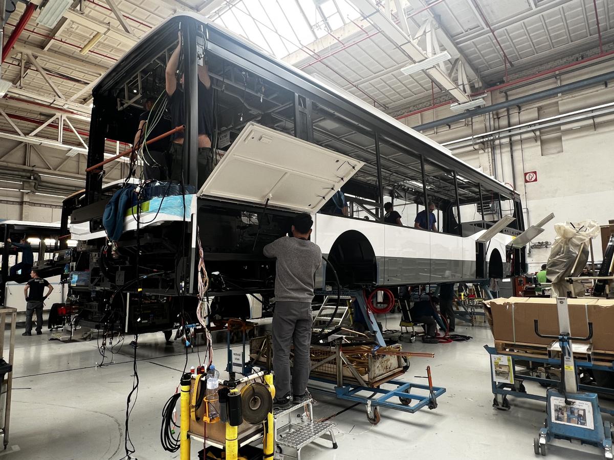 Podívejte se s námi do IVECO BUS ve Vysokém Mýtě