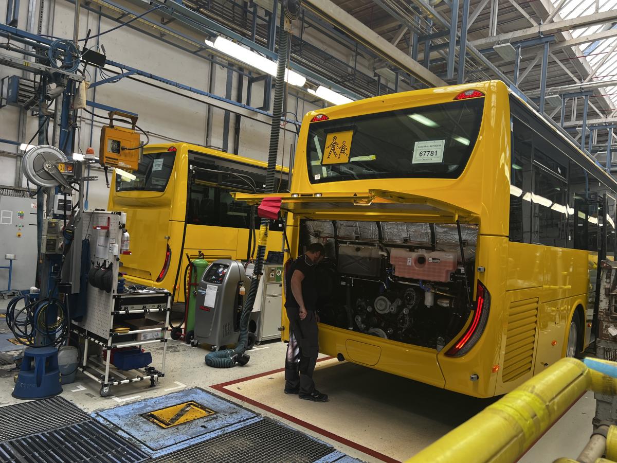 Podívejte se s námi do IVECO BUS ve Vysokém Mýtě