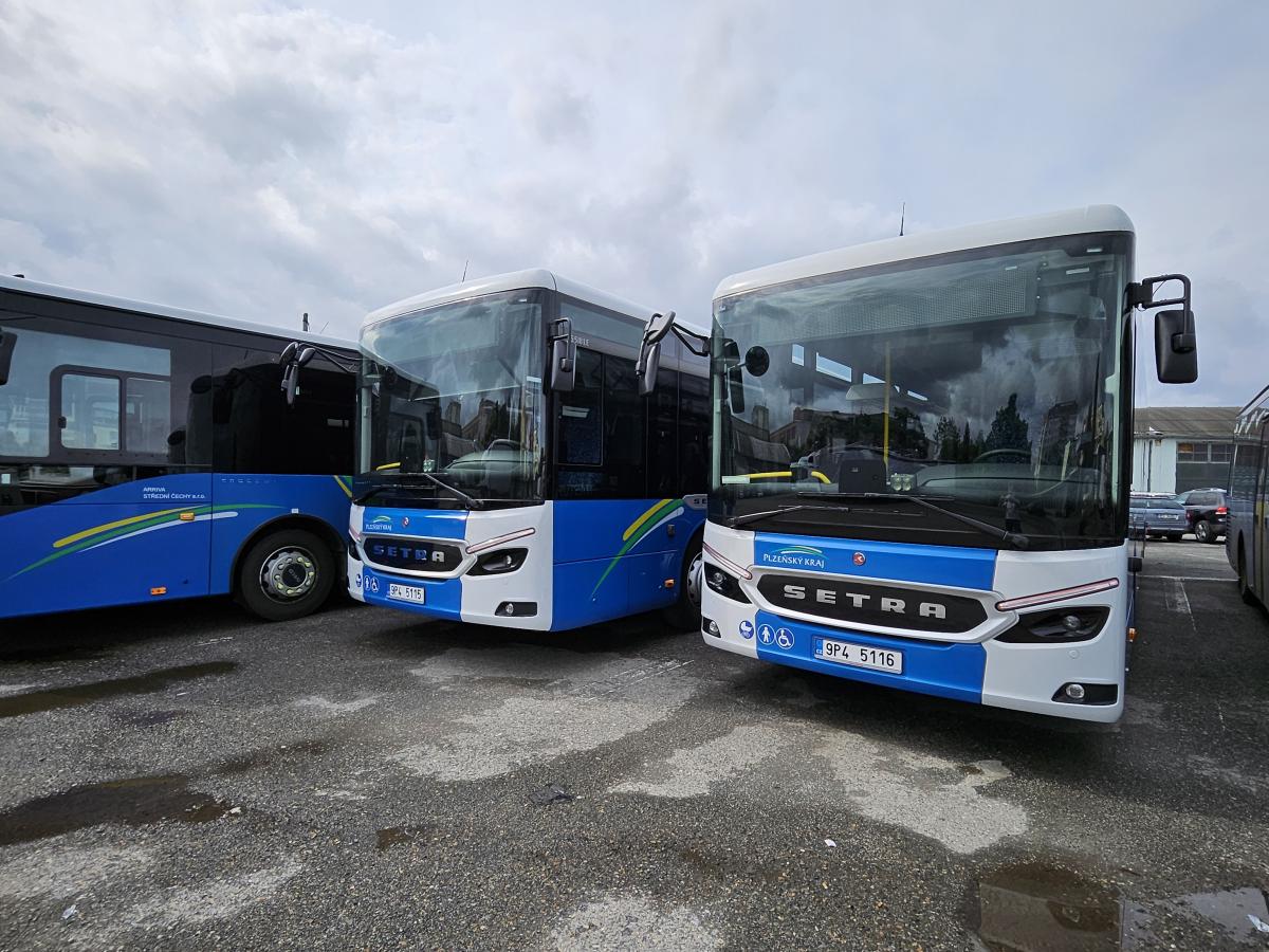 Na Plzeňsku vyjíždí nové Setry řady 500