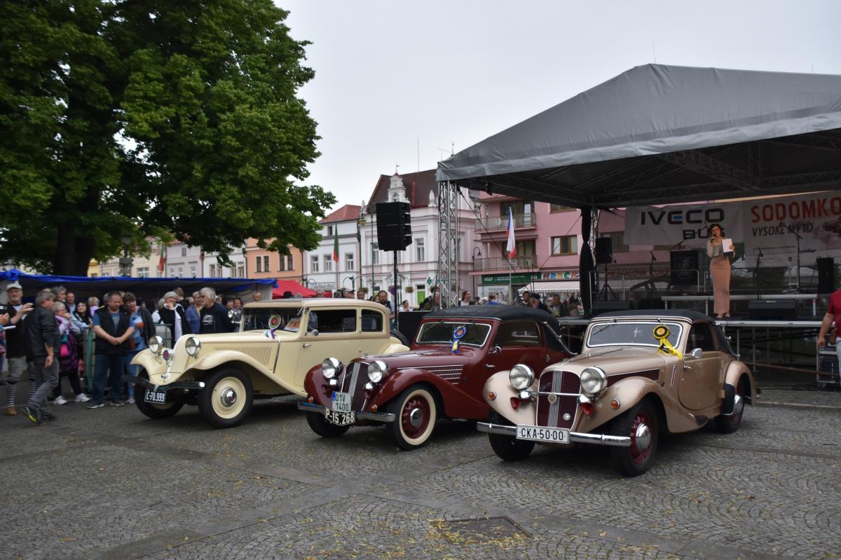 Premiéra autobusu Škoda 706 LUX č. 1 z roku 1956