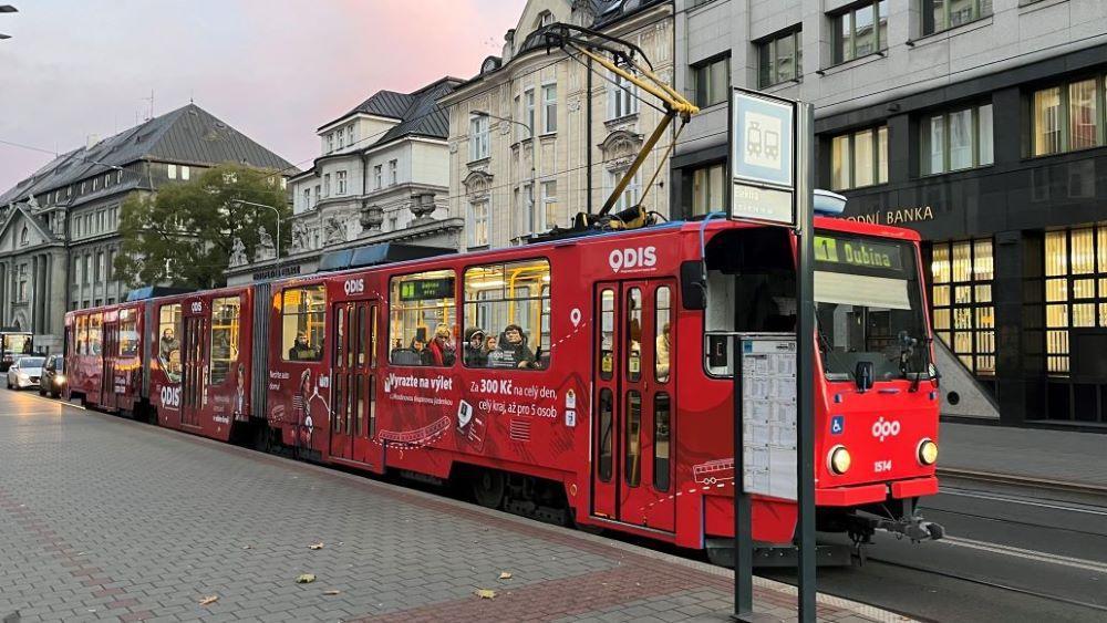 Červený RegioPanter ODIS v Moravskoslezském kraji