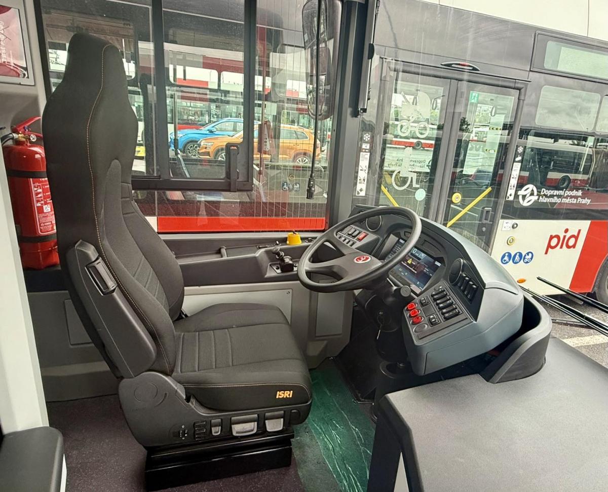 Bozankaya přivezla do Prahy první trolejbus