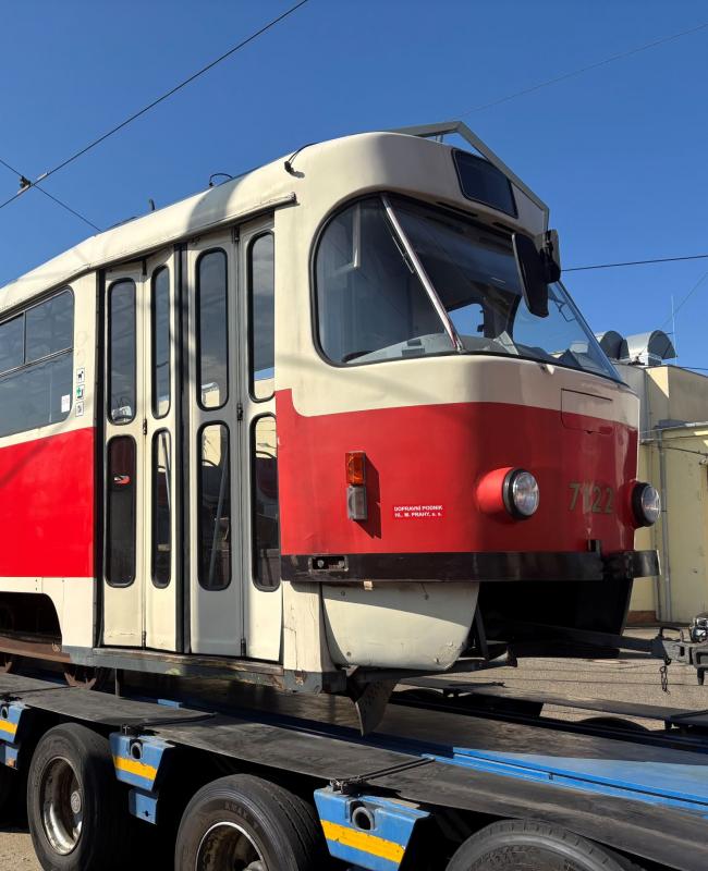 Šest pražských tramvají typu T3 a T4 projde generální opravou v Brně