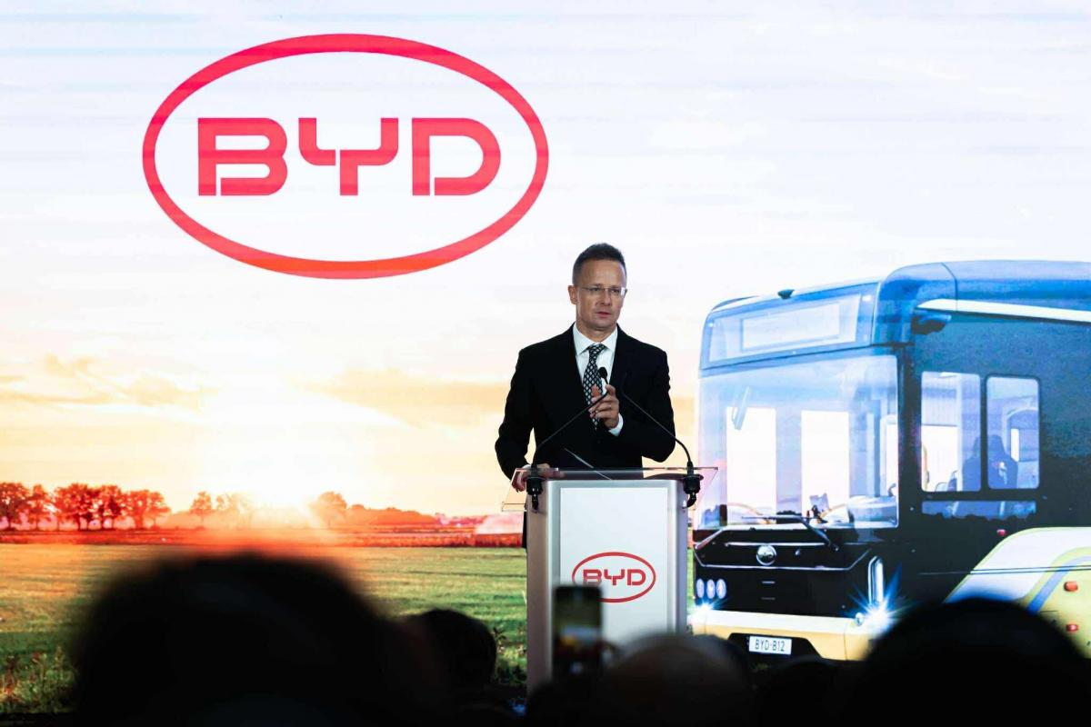 Až 1 200 elektrobusů ročně vyrobí nový závod BYD v Maďarsku
