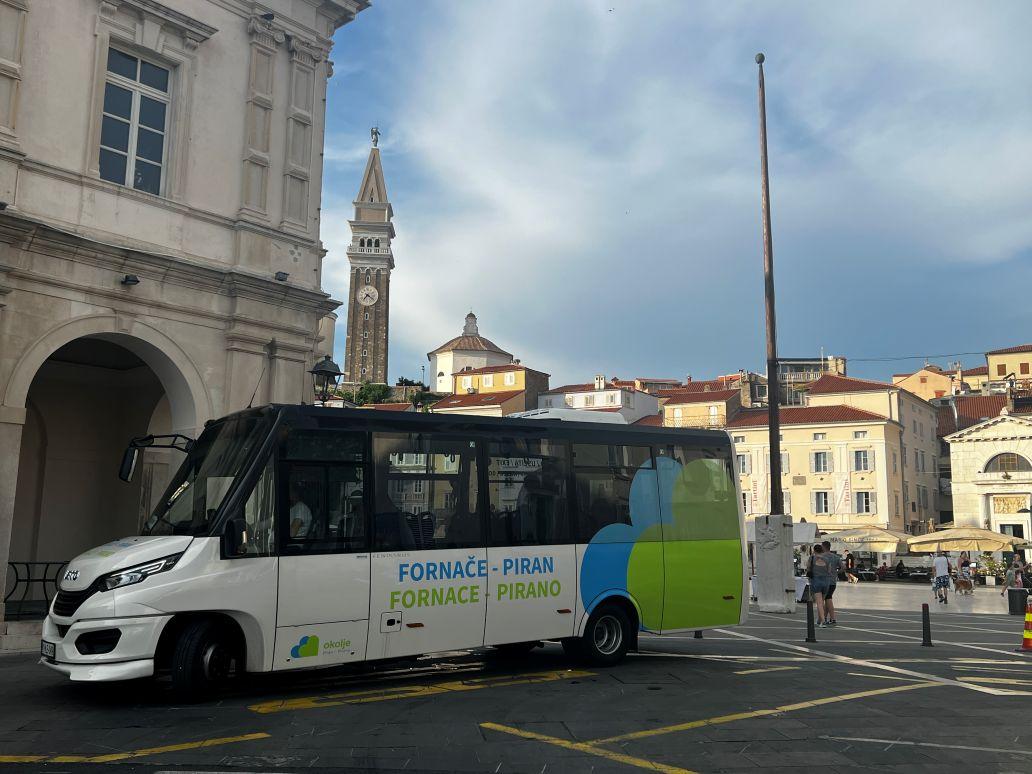Arriva ve Slovinsku převzala nové meziměstské autobusy