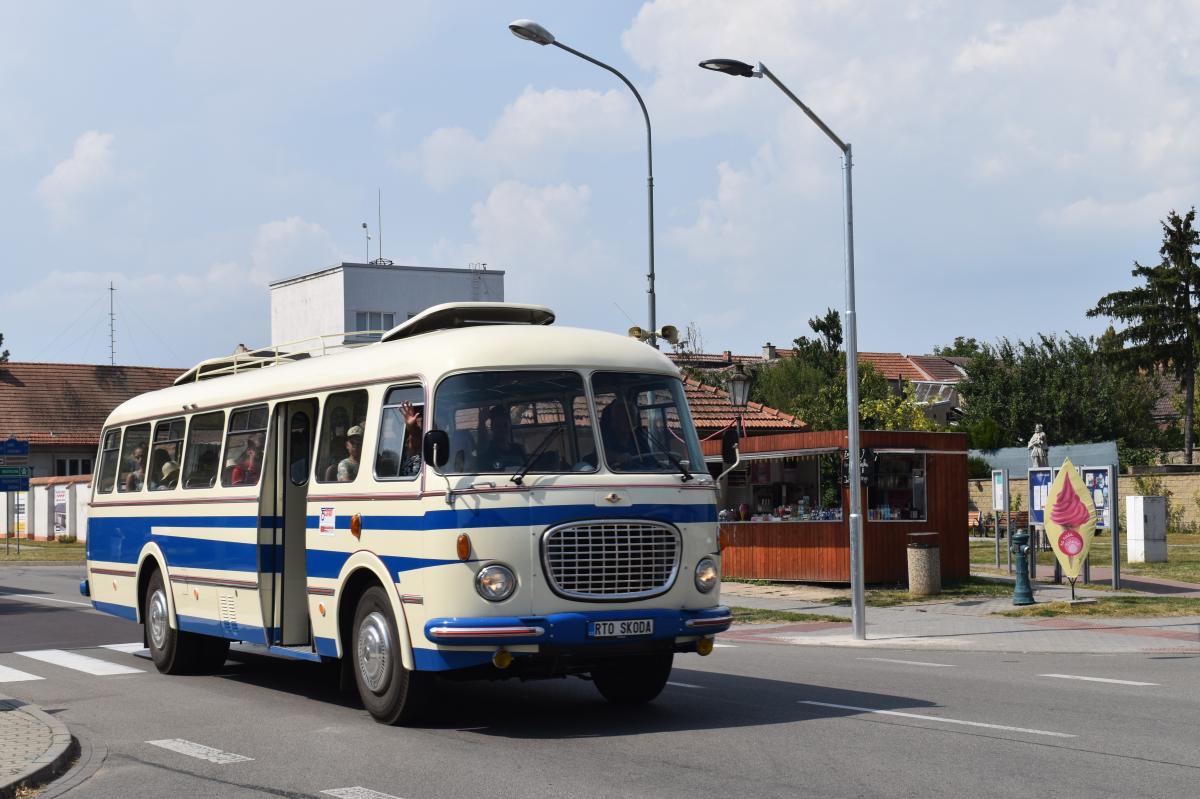 Veterán bus Kříž - ročník 2025 ve fotogalerii