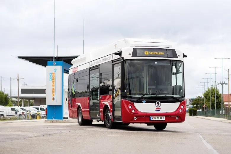 Premiéra vodíkových autobusů ve Vídni už v září 2025