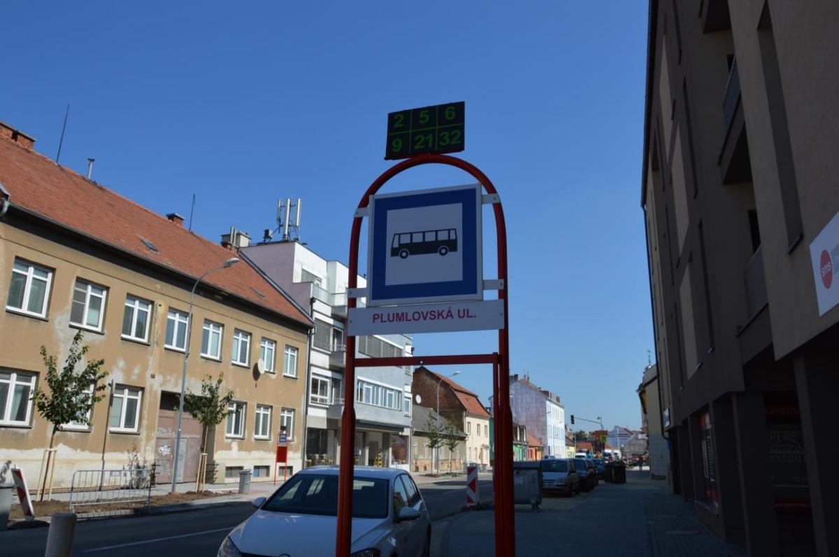 Prostějov vybaví 18 zastávek novými moderními označníky