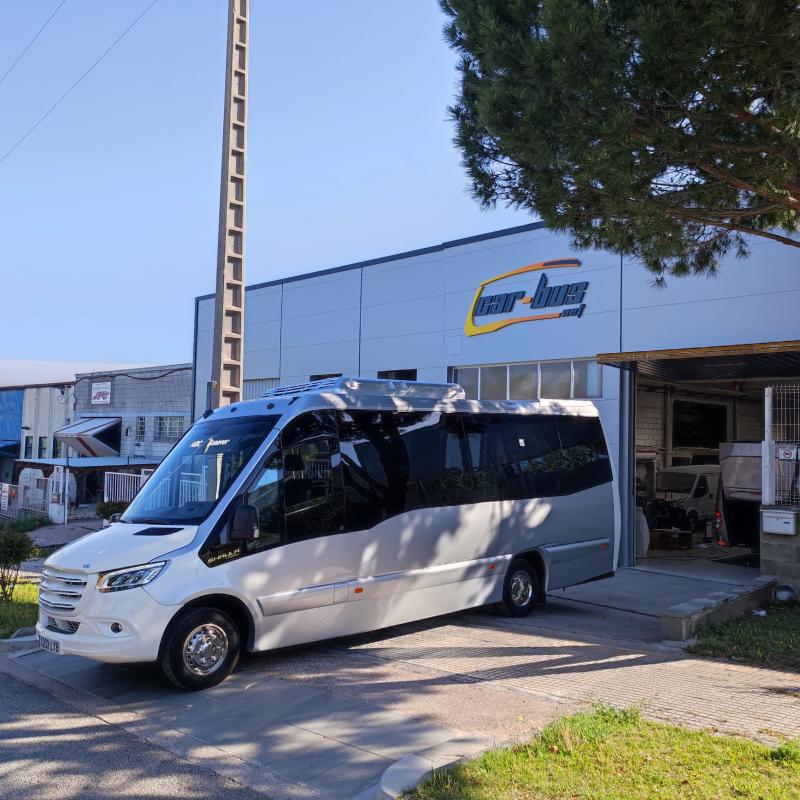 INDCAR se spojuje s Car-bus.net, rozšíří řadu minibusů
