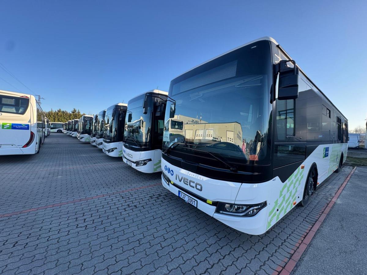 Busem vyjede na Humpolecku a Pelhřimovsku v létě 2026