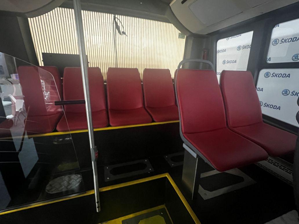 Pražský elektrobus SOR ENS 12 v Bruselu 