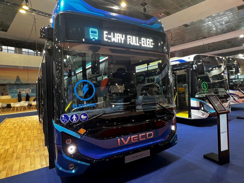 Dvě premiéry IVECO BUS na letošním veletrhu Busworld