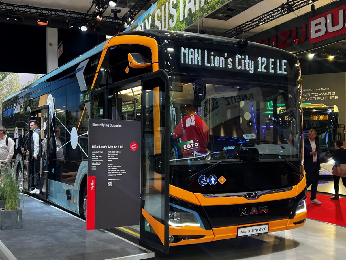 Nový MAN eCoach získal ocenění &quot;Udržitelný autokar 2026&quot;