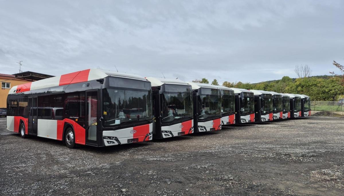 Registrace autobusů v ČR v říjnu 2025