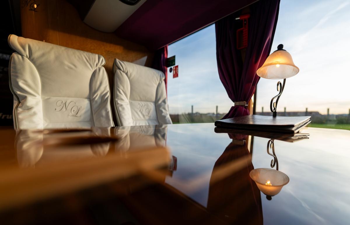 Jedinečný koráb na lince do Švýcarska