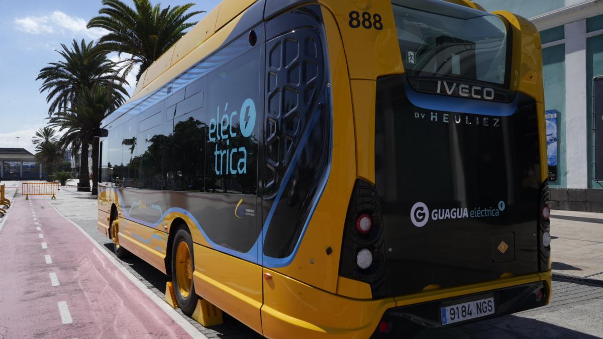 Gran Canaria s deseti novými autobusy Iveco E-Way