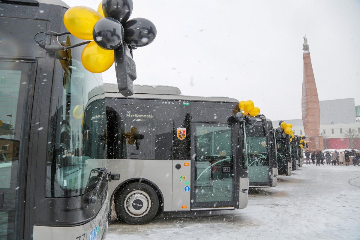 V Marijampolé na jihu Litvy představily nové autobusy Crossway