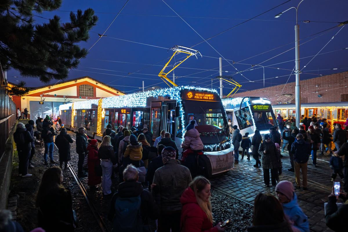 Praha se v sobotu 29. listopadu vánočně rozsvítila 
