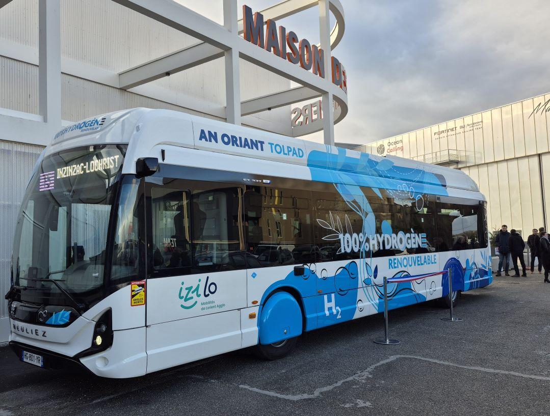 První vodíkový autobus od IVECO BUS jezdí ve Francii