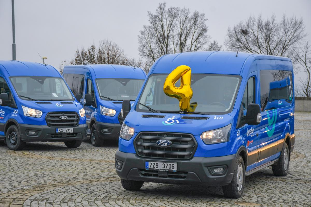 Bezba doprava má sedm nových vozidel