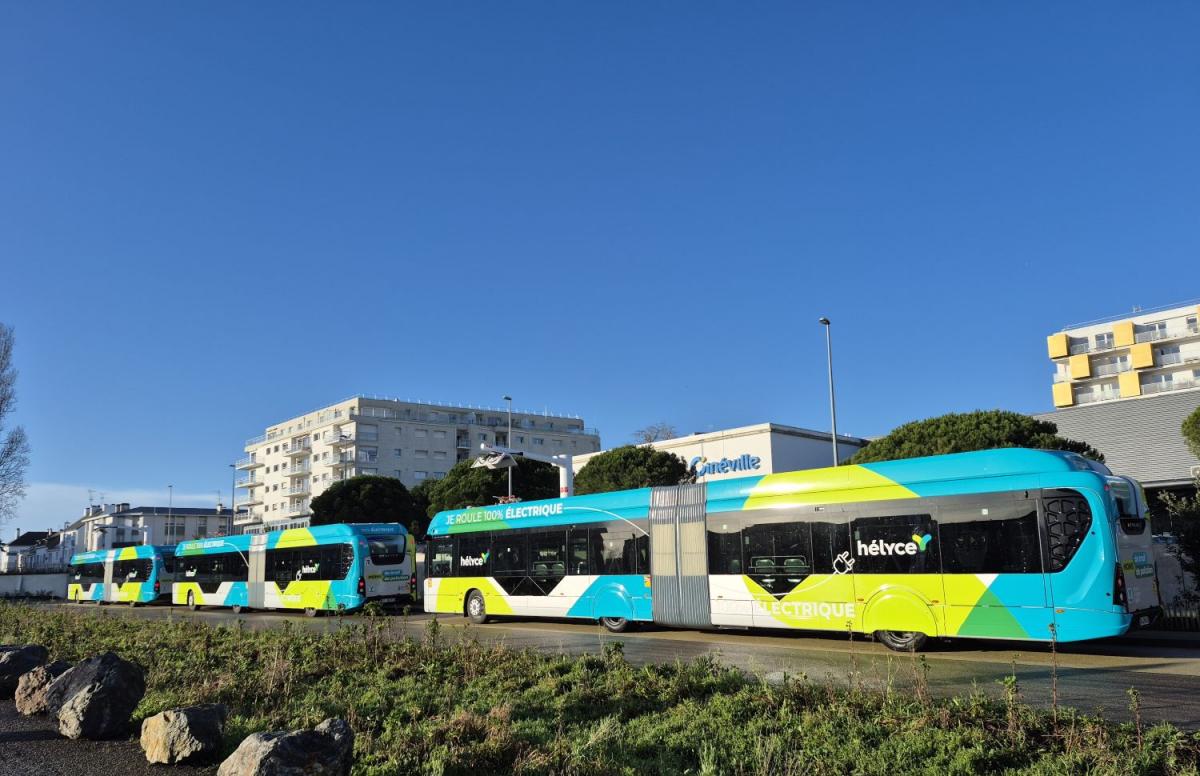 Nová BRT síť ve Francii s kloubovými autobusy E-WAY 