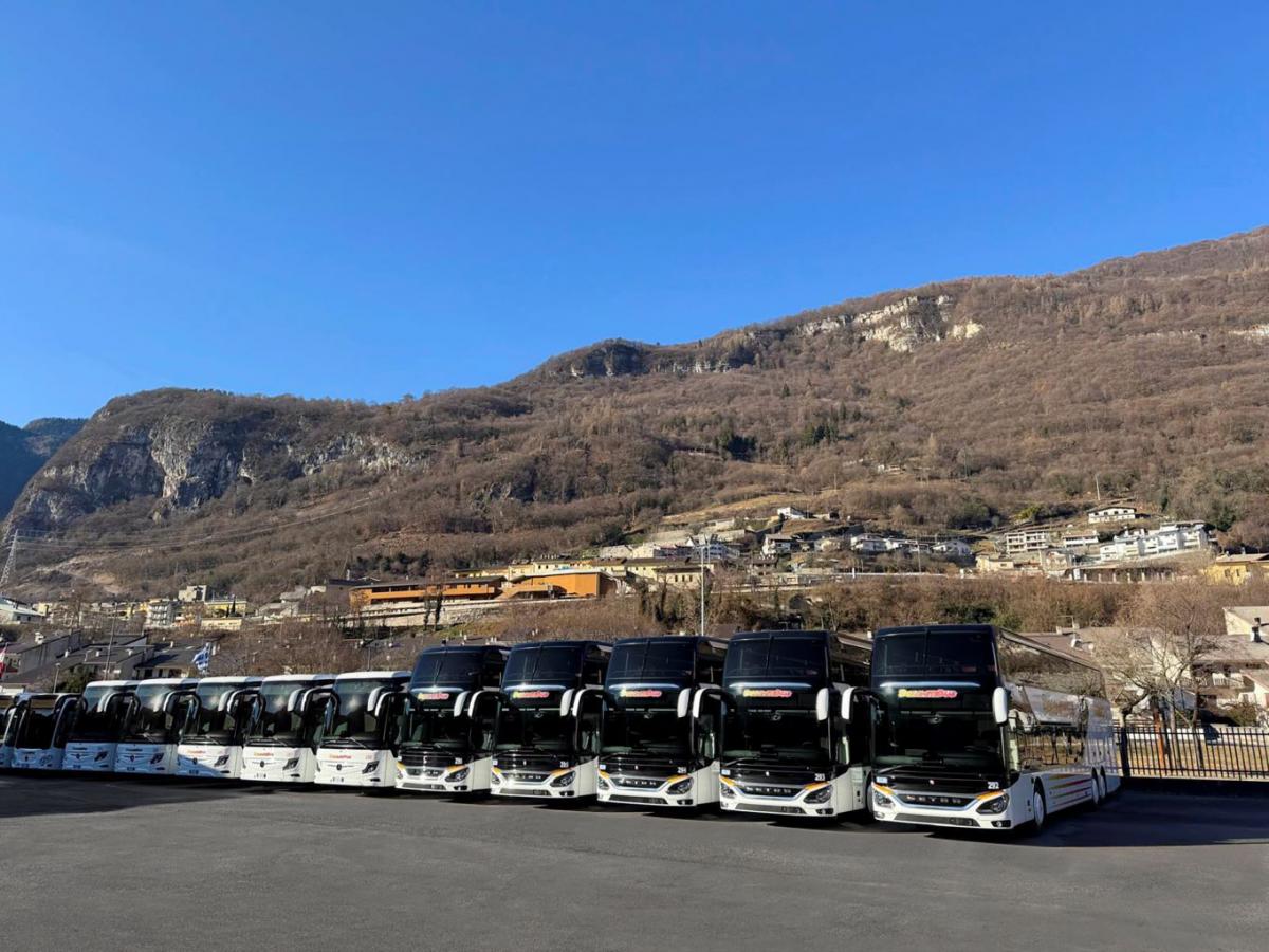 Nové autobusy pro Zimní olympijské hry Milán-Cortina 2026