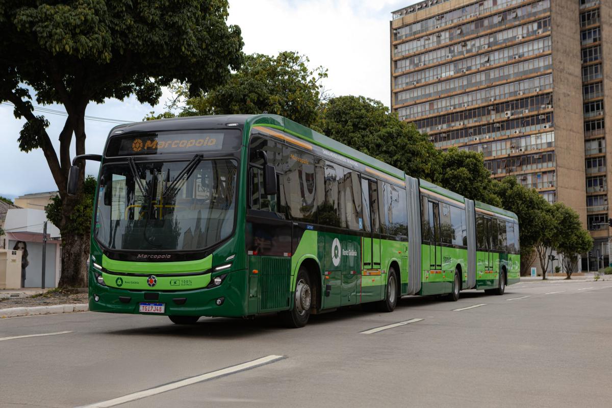 Debut prvních gigantických elektrických autobusů Volvo v Brazílii