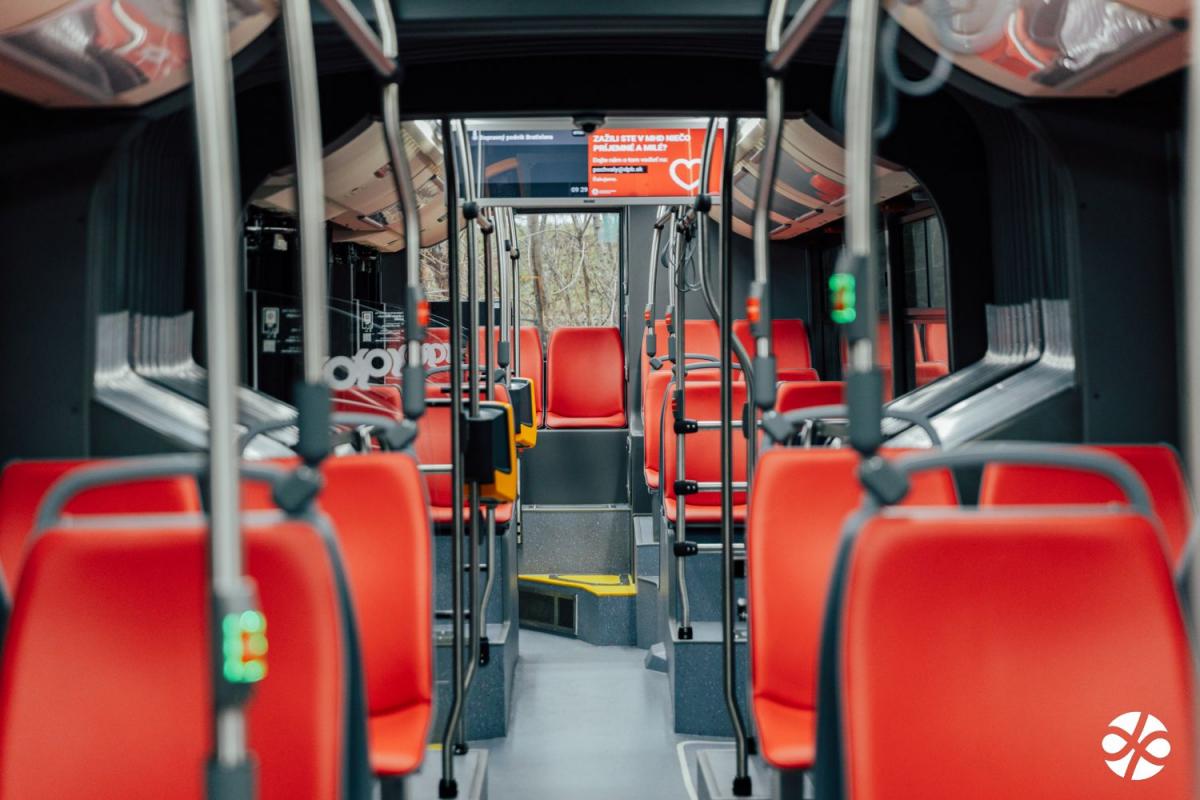 Do Bratislavy letos zamíří z České republiky víc než 130 nových vozů MHD